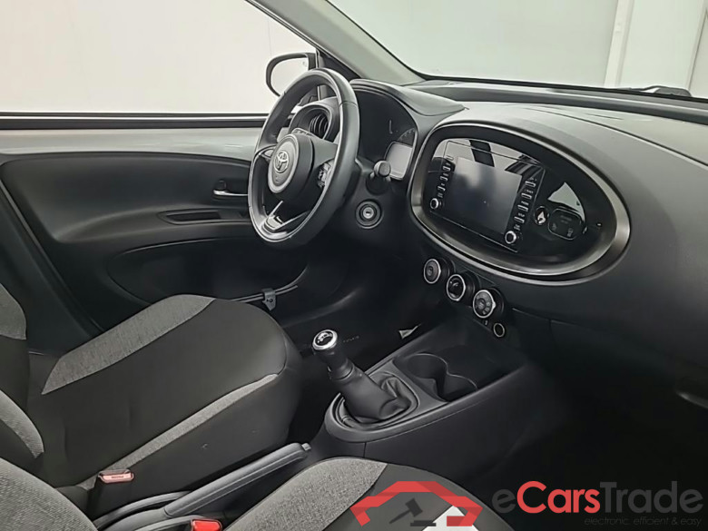 TOYOTA Aygo X 1.0 VVT-I MT play 5D 53kW #6