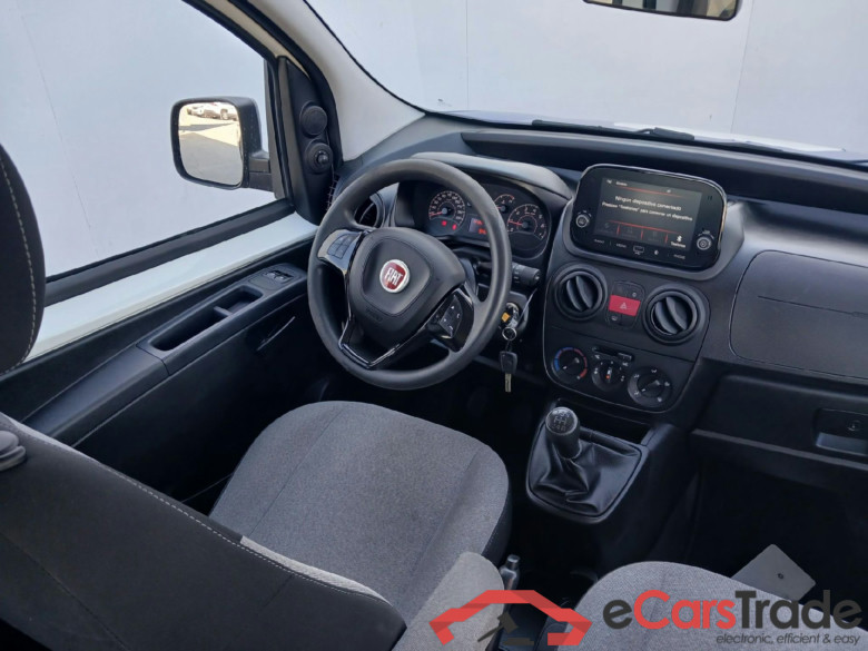 FIAT Fiorino / 2016 / 4P / combi Combi SX N1 1.3 Mjet 70kW (95CV) #3