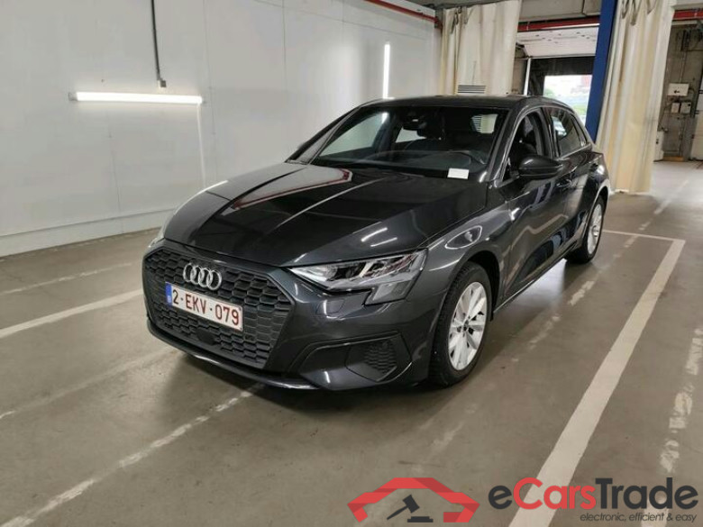 Audi A3 Sportback A3 Sportback 1.0 30 TFSi S tronic Attraction (Mild Hybrid) 81kW/110pk  5D/P Auto-7 - CO2 indicative #1