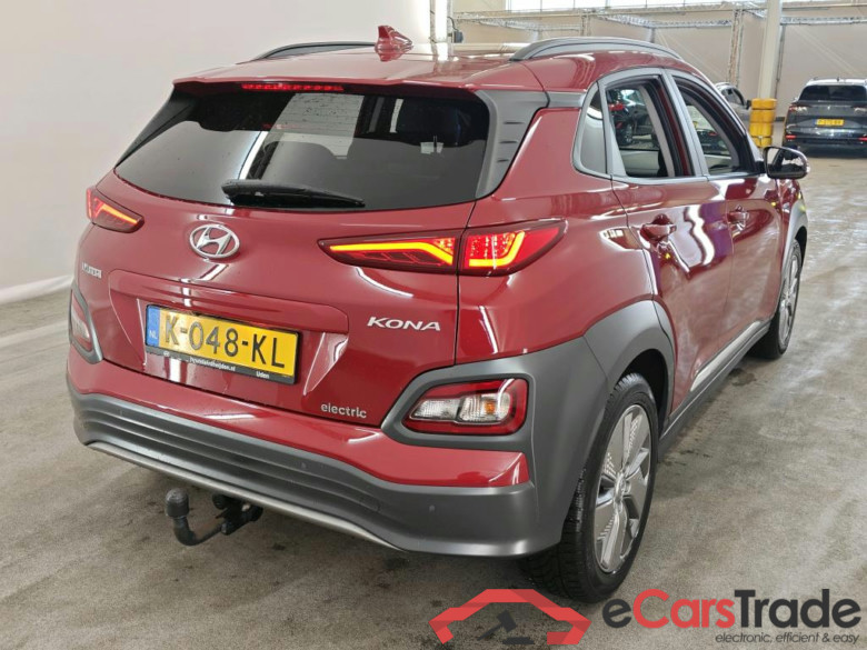 Hyundai KONA Limited Electric 64 kWh 5d #2