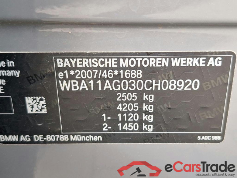 BMW - BMW 5 BERLINE 530e 292PK M Sport With Dakota Heated Front & Rear & Adaptive Suspension & Safety & Innovation & Driving Assistant Pro & Harman Kardon & Trailer Towing Hook * HYBRID * #6