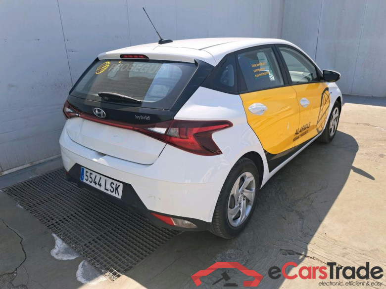 HYUNDAI i20 / 2020 / 5P / berlina con portón 1.0 TGDI 74kW (100CV) 48V Essence #2