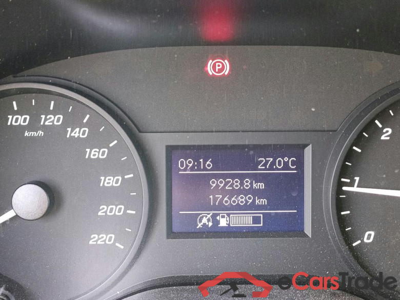 MERCEDES-BENZ Vito / 2014 / 4P / furgón 114CDI TD 100kW furgón Pro compacta #5