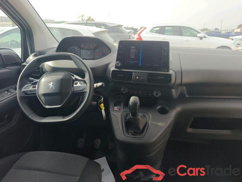 PEUGEOT Partner / 2018 / 4P / furgón derivado de turismo Premium Standard 600kg BlueHDi 73kW #3