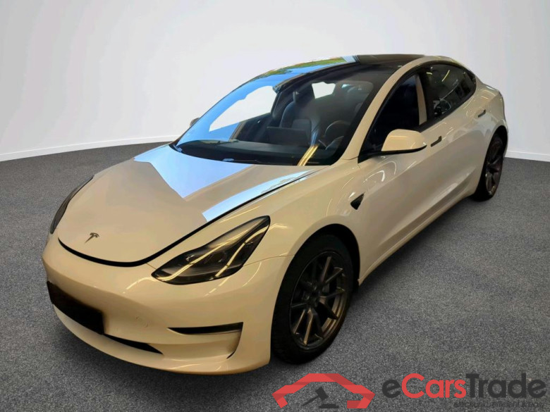 TESLA Model 3 Langstreckenbatt. Allradantrieb Dual Motor 4d 366kW