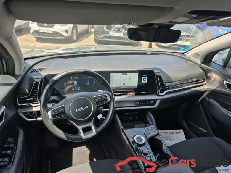 KIA Sportage / 2022 / 5P / todoterreno 1.6 T-GDi PHEV 198kW (265CV) Drive 4X4 #3