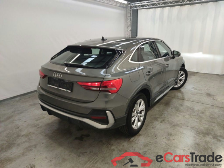 Audi Q3 Sportback 35 TFSI S Line 5d #2