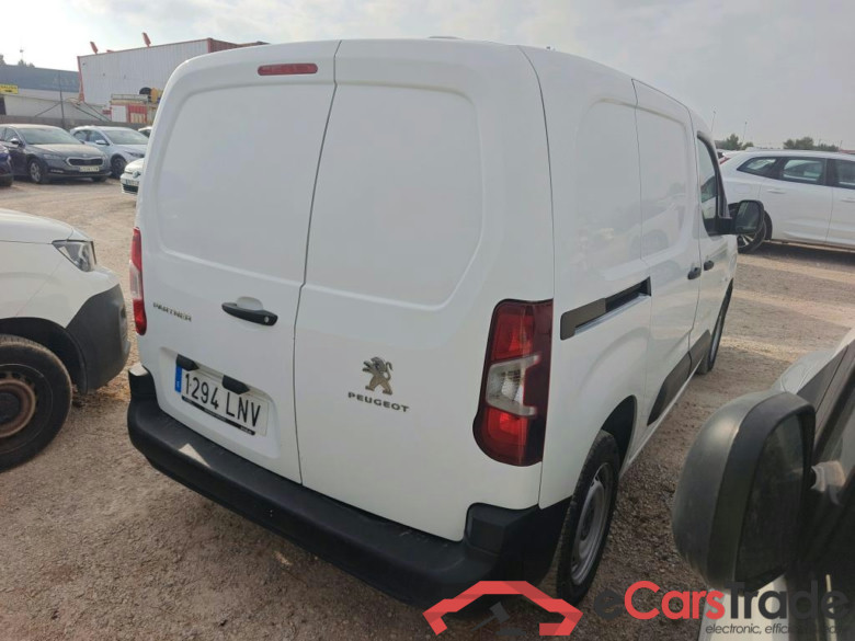 PEUGEOT Partner / 2018 / 4P / furgón derivado de turismo Premium Standard 600kg BlueHDi 73kW #2