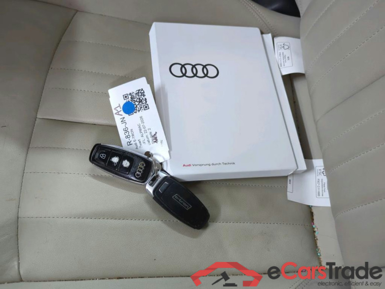 AUDI e-tron 300 kW #6
