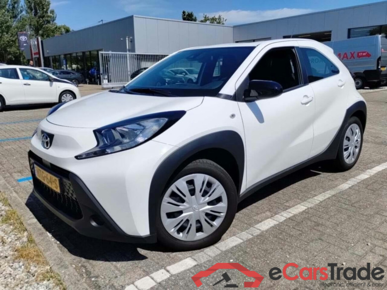 TOYOTA Aygo X 1.0 VVT-i MT Play