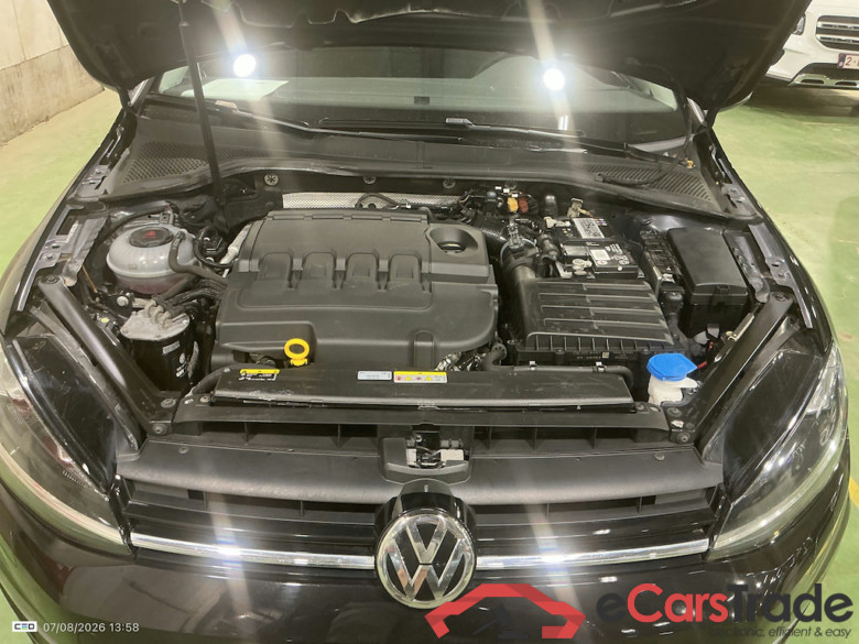 VOLKSWAGEN GOLF VII VARIANT DIESEL - 2017 1.6 SCR TDi IQ.Drive STOCK #6