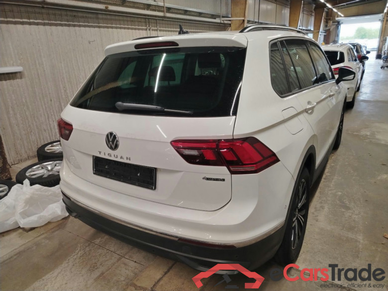 Tiguan Life 4Motion 2.0 TDI 110KW AT7 E6d #2