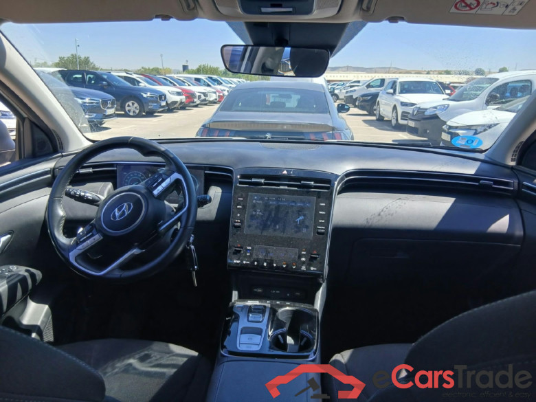 HYUNDAI Tucson / 2020 / 5P / todoterreno 1.6 TGDI PHEV 195kW Maxx Auto 4X4 #3