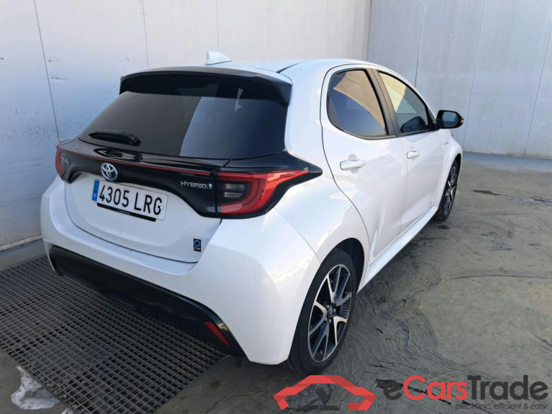 TOYOTA Yaris / 2020 / 5P / berlina con portón 1.5 120H Style #2