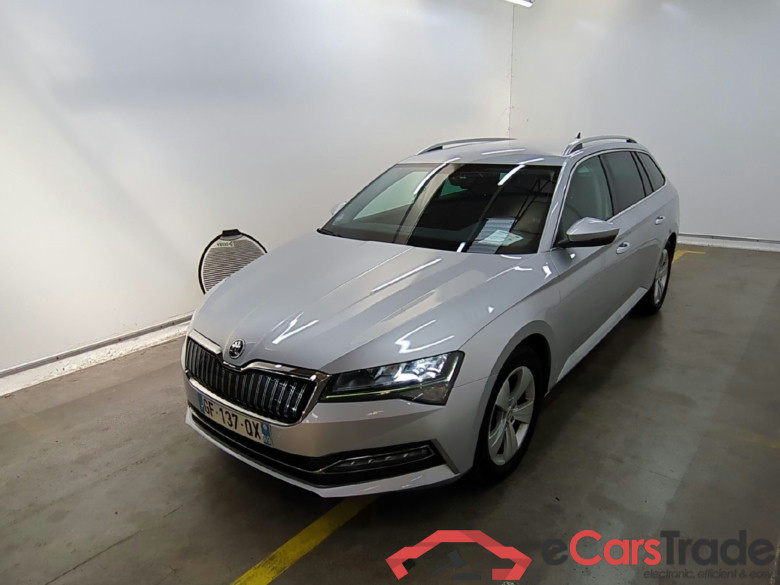 SKODA Superb Combi / 2019 / 5P / Break 1.4 TSI PHEV 218ch DSG6 Business #2