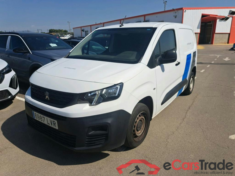 PEUGEOT Partner / 2018 / 3P / furgón derivado de turismo Pro Standard 600kg BlueHDi 73kW #1