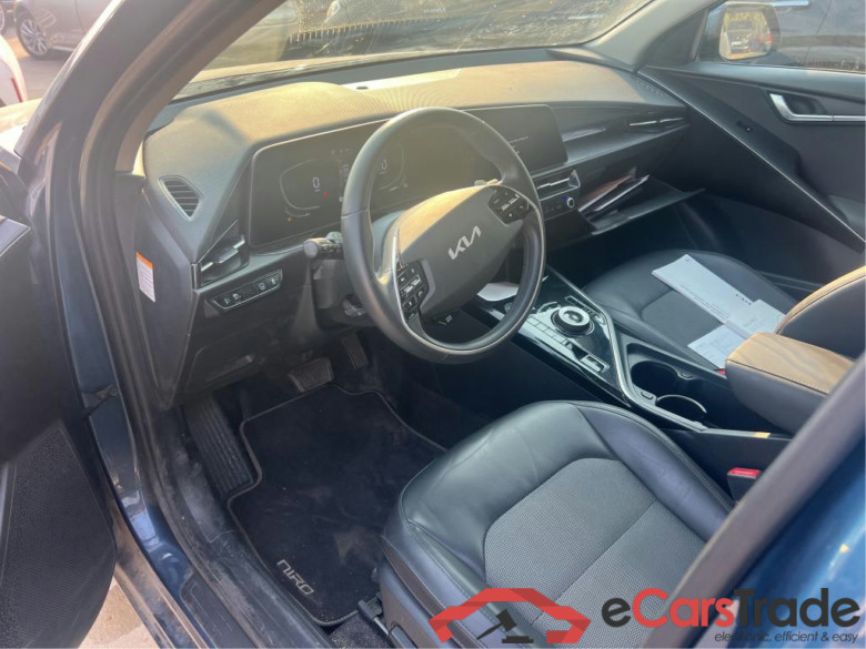 KIA Niro / 2022 / 5P / crossover 1.6 GDi HEV 104kW (141CV) Drive #3