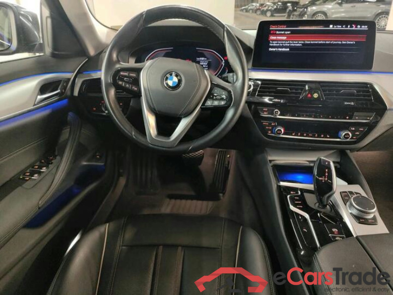 BMW 518d Touring Aut. LED LC-Pro Navi-Pro Ambient Leather KeylessGo Camera Klima PDC ... #5