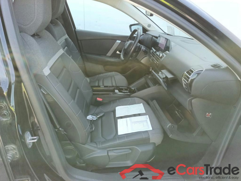CITROEN C4 / 2020 / 5P / berlina con portón PureTech 130 S&S EAT8 Shine #6