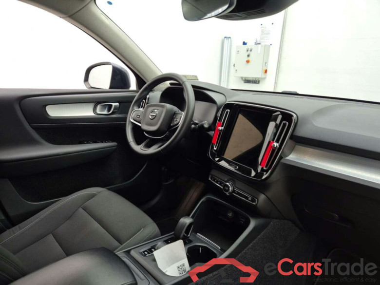 VOLVO XC40 T2 CORE AUT. #3