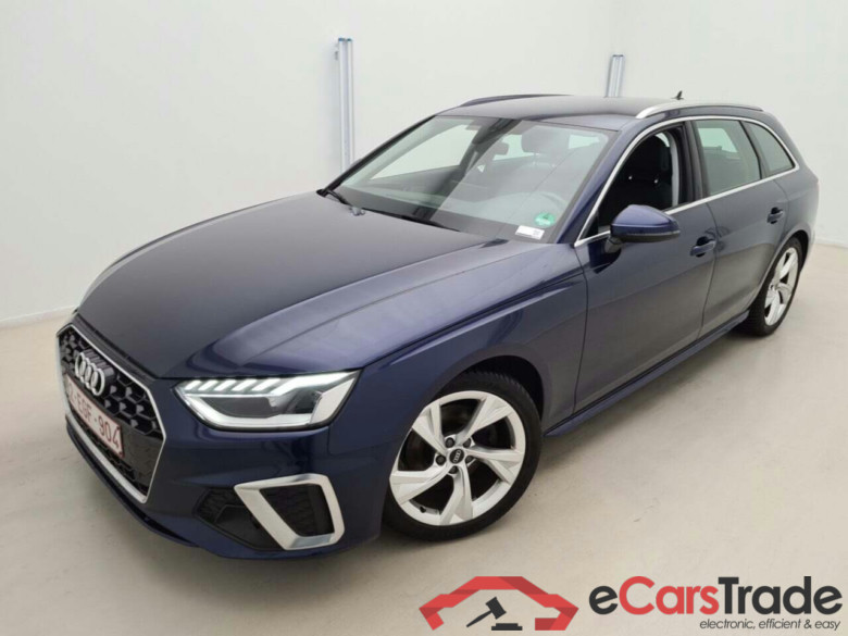 AUDI A4 AVANT 30 TDI BUSINESS ED. S-TRONIC
