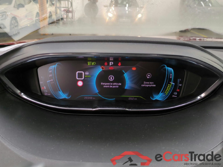 PEUGEOT 3008 / 2016 / 5P / SUV Hybrid 225 e-EAT8 GT Line #6