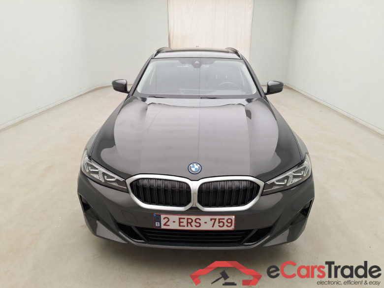 BMW, 3-serie T FL'22 PHEV, BMW 3 Reeks Touring 330e (215 kW) 5d #1