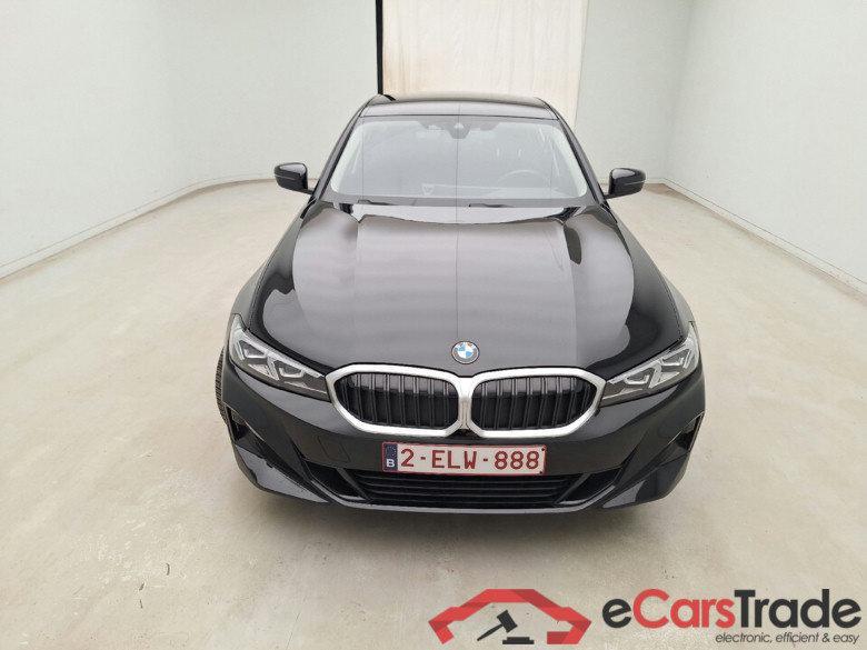 BMW, 3-serie FL'22, 318i 115kw A #1