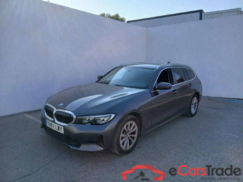 BMW Serie 3 / 2019 / 5P / familiar 318d Auto.Touring #1