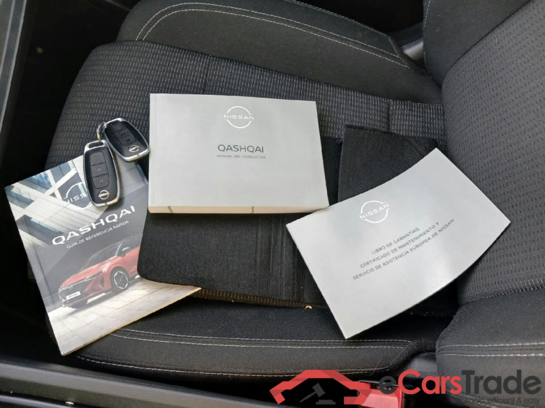 NISSAN QASHQAI / 2024 / 5P / todoterreno DIG-T 116kW (158CV) mHEV CVT Acenta #5