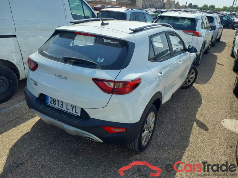 KIA Stonic / 2017 / 5P / todoterreno 1.0 T-GDi 74kW MHEV iMT Concept Plus(SL)(SP) #2