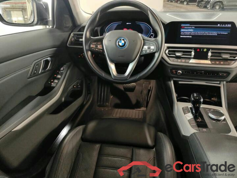 BMW 3 Reeks Touring 3 Reeks Touring 330e (215 kW) (PHEV) 215kW/292pk  5D/P Auto-8 #5
