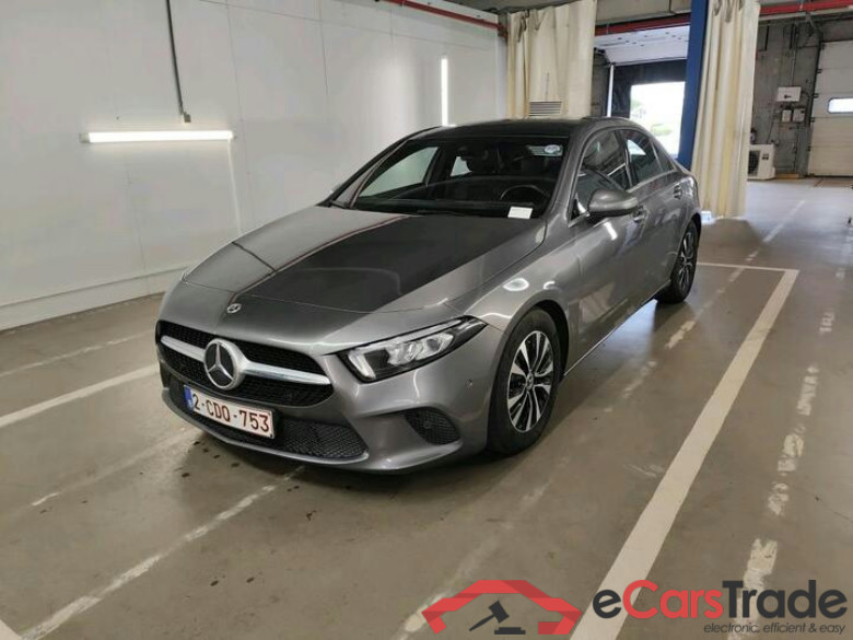 Mercedes A-Klasse Limousine A-Klasse Limousine A 180d Business Solution 85kW/116pk  4D/P Auto-8 #1