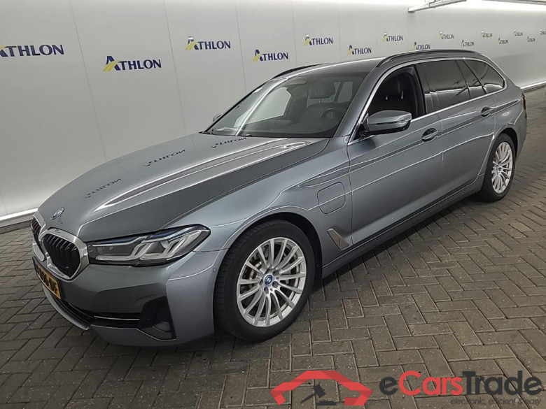 BMW 5-serie Touring 520e Business Edition Plus 5D 150kW #1