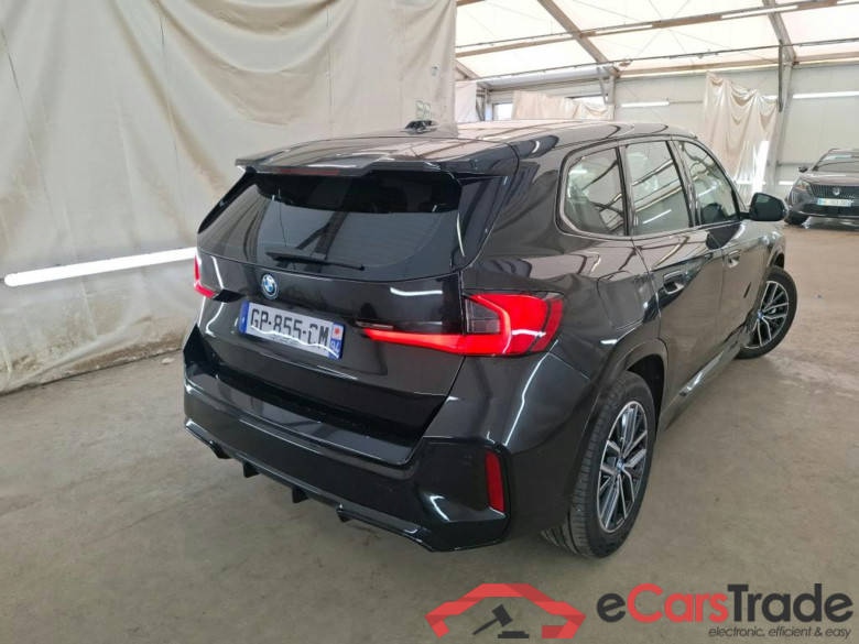 Série iX1 30 xDrive M Sport 64kWh BVA #4