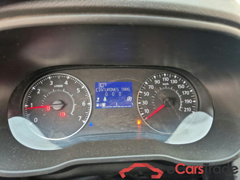 DACIA Duster / 2018 / 5P / todoterreno Essential Blue dCi 85kW (115CV) 4X4 #4