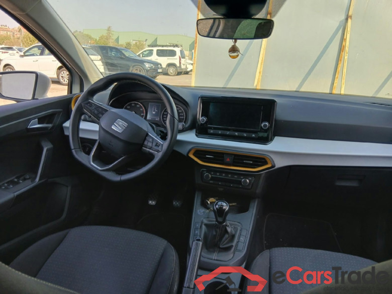 SEAT Ibiza / 2017 / 5P / berlina con portón 1.0 TSI 81kW (110CV) Style Plus (AC2) #3