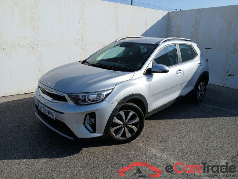 KIA Stonic / 2017 / 5P / todoterreno 1.0 T-GDi 74kW (100CV) MHEV iMT Drive
