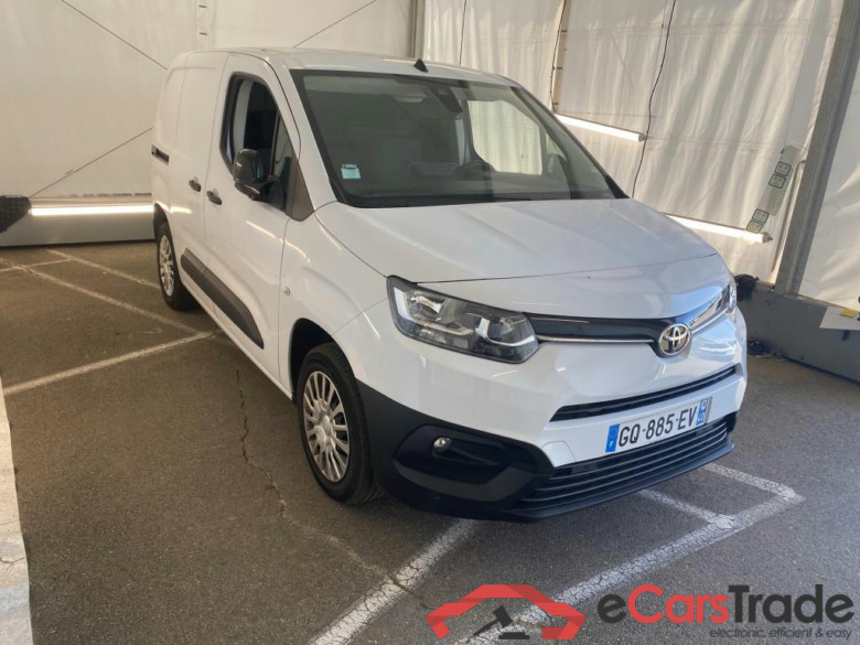 TOYOTA Proace City / 2019 / 4P / Fourgonnette 1.5 Medium 100 D-4D Business #4