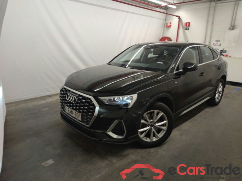 Audi Q3 Sportback 45 TFSI e S tronic S Line 5d
