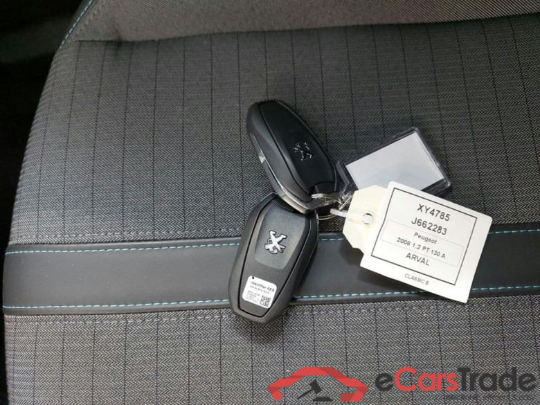 PEUGEOT 2008 - 2020 1.2 PureTech 130 Allure S&S (EU6.3) 5d #4