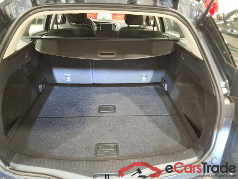 RENAULT MEGANE GRANDTOUR 1.3 TCE 140 EQUILIBRE #3