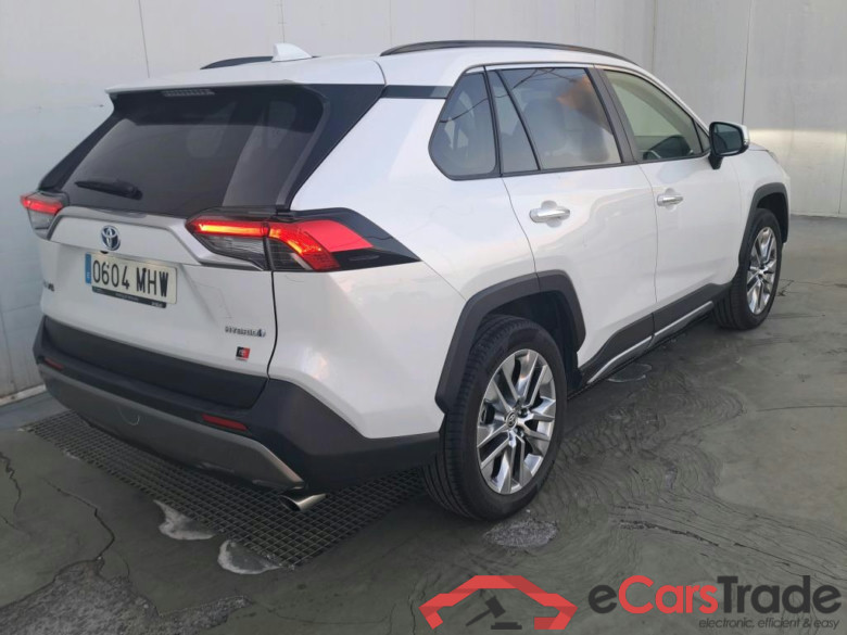 TOYOTA Rav4 / 2018 / 5P / todoterreno 2.5l 220H Luxury #2