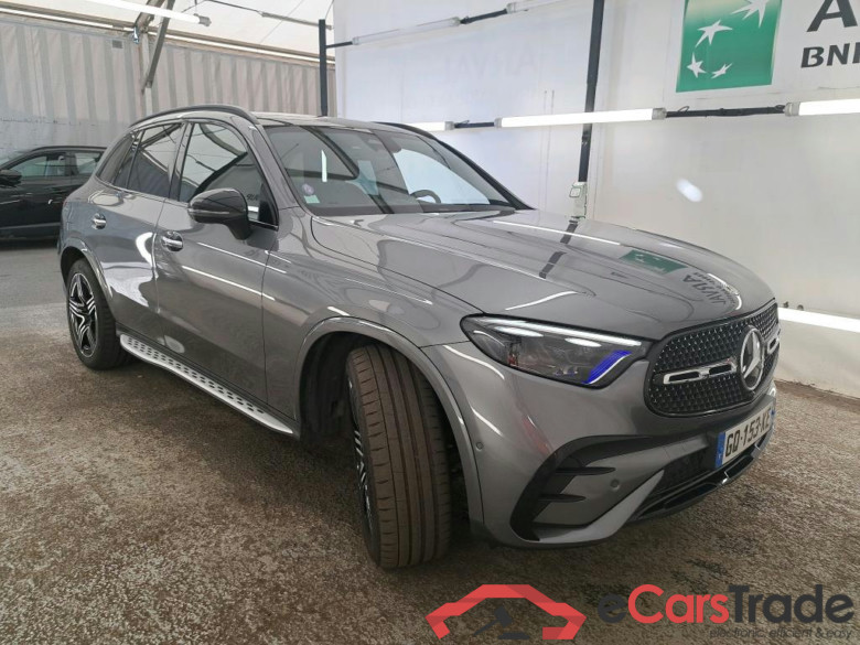 MERCEDES-BENZ GLC / 2022 / 5P / SUV GLC 400 e AMG Line 4MATIC #5