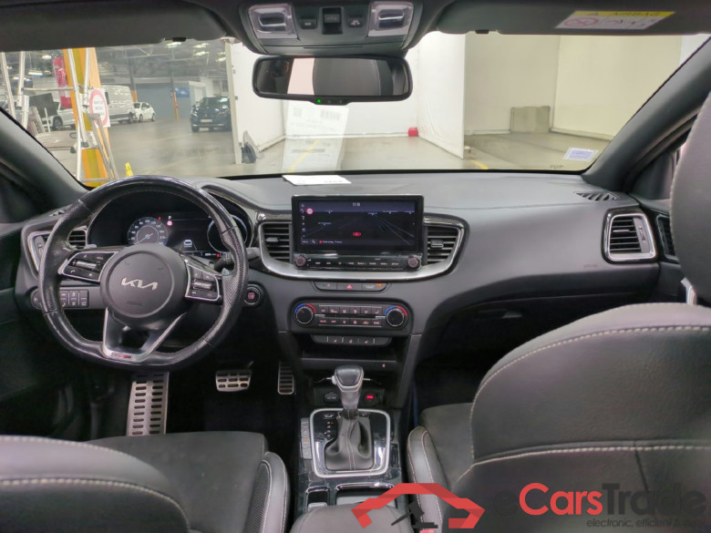 KIA ProCeed / 2021 / 5P / Break 1.5 T-GDI 160 ISG GT LINE PREMIUM DCT7 #5