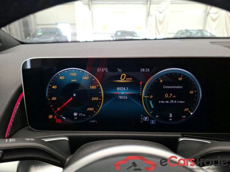 MERCEDES-BENZ GLB / 2019 / 5P / SUV GLB 200 d Progressive Line #6