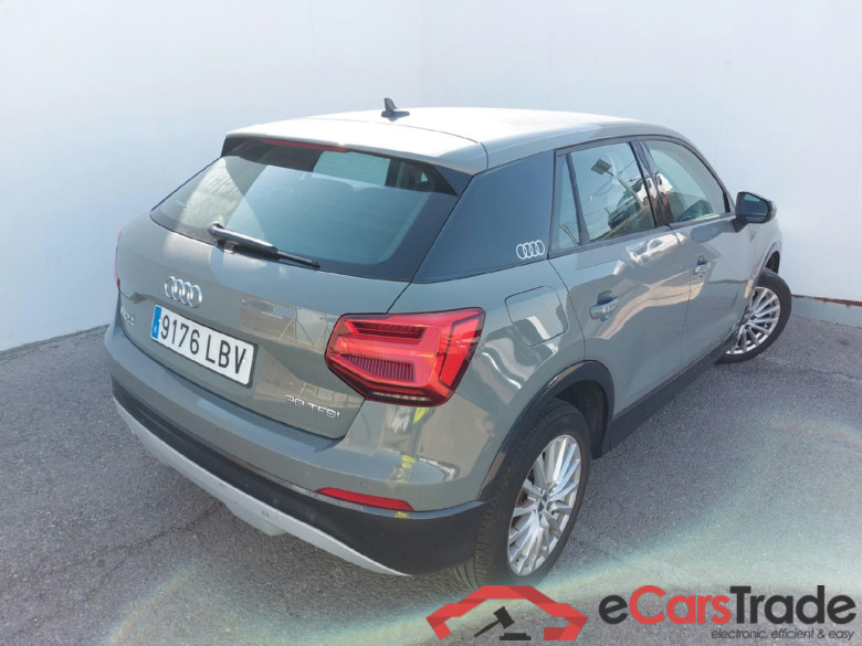 AUDI Q2 / 2016 / 5P / todoterreno Design 30 TFSI 85kW (116CV) #2
