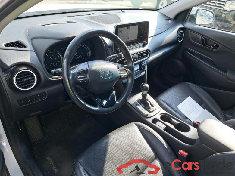 HYUNDAI Kona / 2017 / 5P / todoterreno 1.6 GDI HEV Style Sky Red DT #3