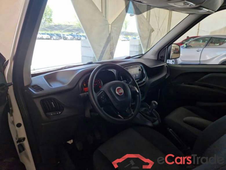 FIAT DOBLÒ CARGO / 2014 / 4P / VETT. FURGONATA CH1 LOUNGE 1.6 MJET 105CV E6D-F SeS #3