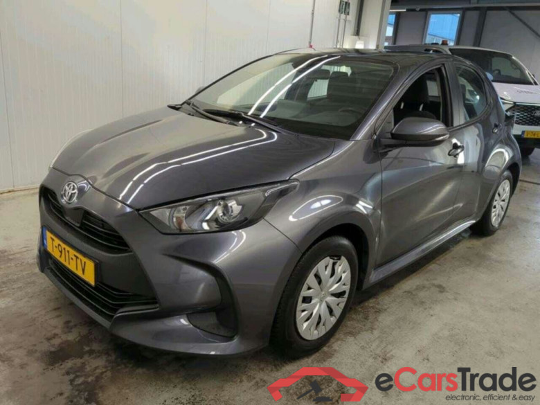 TOYOTA Yaris 1.5 VVT-i Active #1